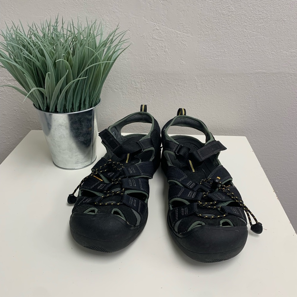 Keen Men’s Black Commuter Cycling Sandals. Size 13 - Picture 3 of 10